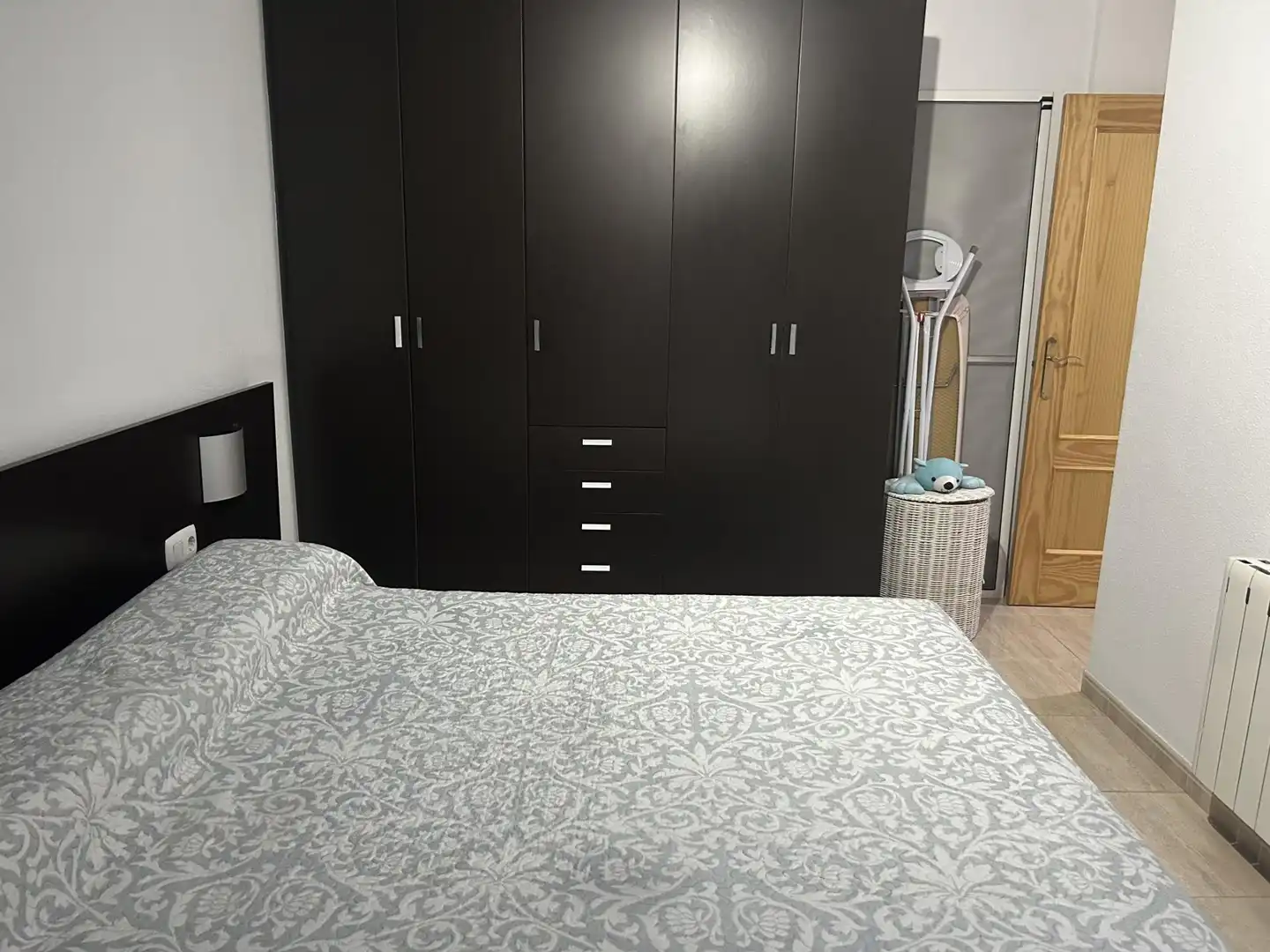 Flat for sale in Calle Calvo Sotelo, 30, Parque de San Roque Bedroom of Flat for sale in Churriana de la Vega with Air Conditioner and Terrace