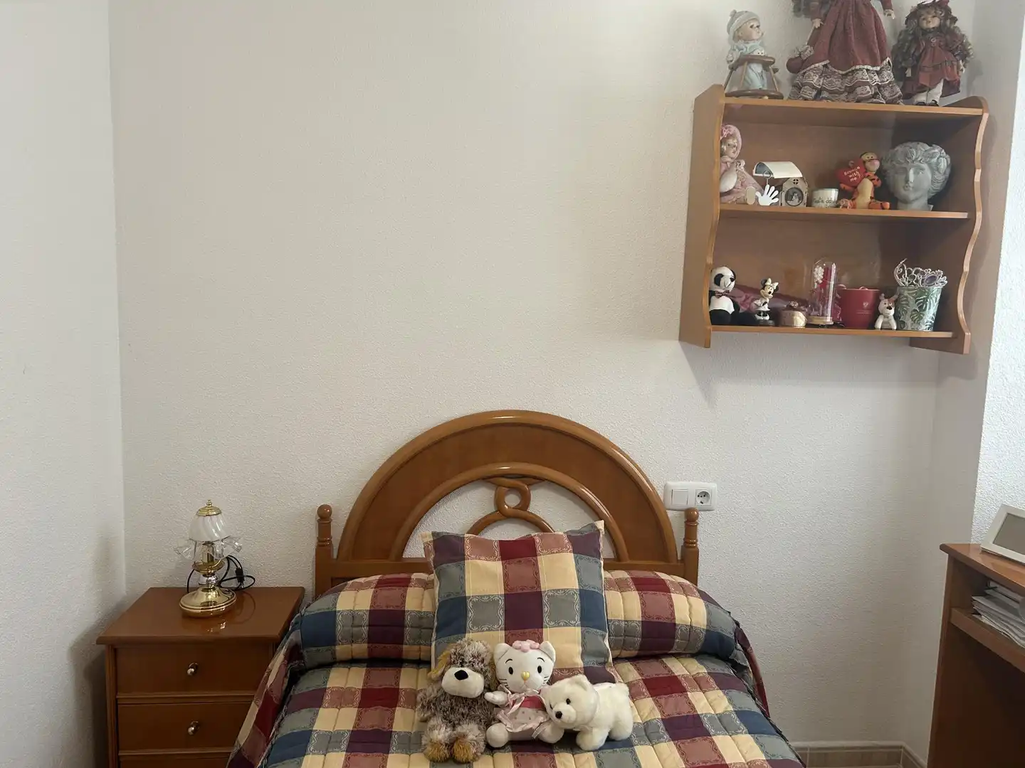 Flat for sale in Calle Calvo Sotelo, 30, Parque de San Roque Bedroom of Flat for sale in Churriana de la Vega with Air Conditioner and Terrace