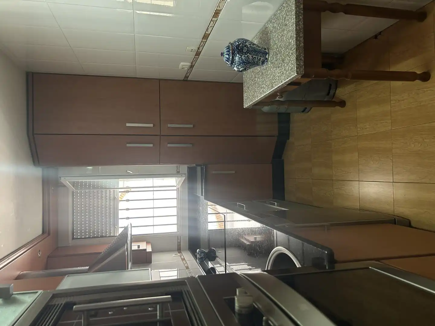 Flat for sale in Calle Calvo Sotelo, 30, Parque de San Roque Kitchen of Flat for sale in Churriana de la Vega with Air Conditioner and Terrace