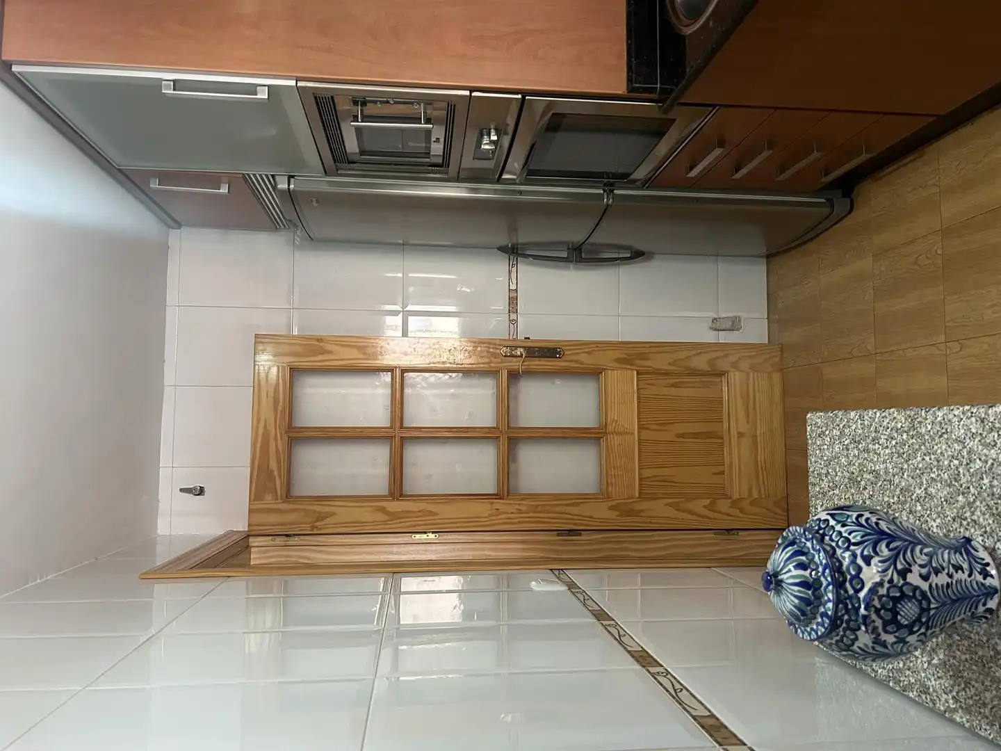 Flat for sale in Calle Calvo Sotelo, 30, Parque de San Roque Kitchen of Flat for sale in Churriana de la Vega with Air Conditioner and Terrace