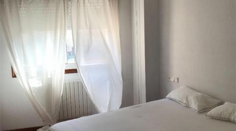 Foto 2 von Wohnungen zur Miete in Rúa Arturo Pérez Serantes, 3, Centro, Ourense Capital