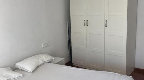 Foto 3 von Wohnungen zur Miete in Rúa Arturo Pérez Serantes, 3, Centro, Ourense Capital