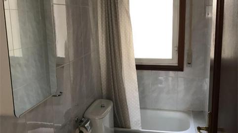 Foto 4 von Wohnungen zur Miete in Rúa Arturo Pérez Serantes, 3, Centro, Ourense Capital