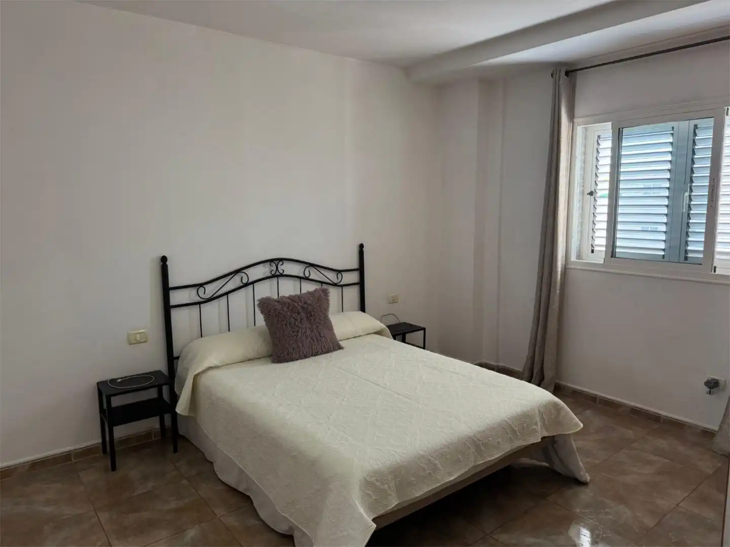 Flat for rent in Calle Río de la Plata, 12, El Tablero Bedroom of Flat for rent in San Bartolomé de Tirajana with Furnished and Balcony