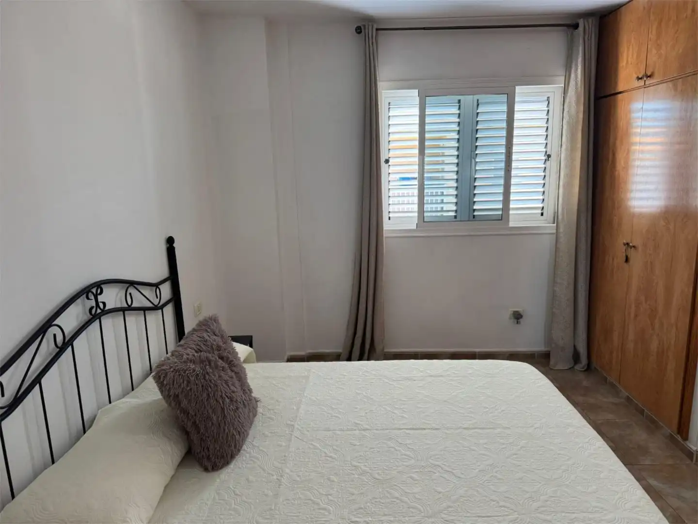 Flat for rent in Calle Río de la Plata, 12, El Tablero Bedroom of Flat for rent in San Bartolomé de Tirajana with Furnished and Balcony