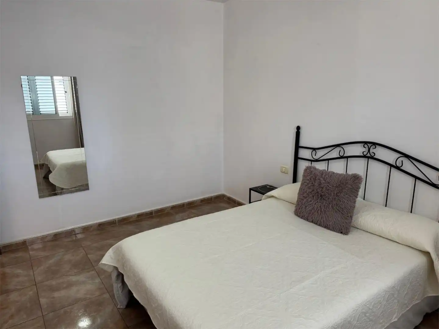 Flat for rent in Calle Río de la Plata, 12, El Tablero Bedroom of Flat for rent in San Bartolomé de Tirajana with Furnished and Balcony