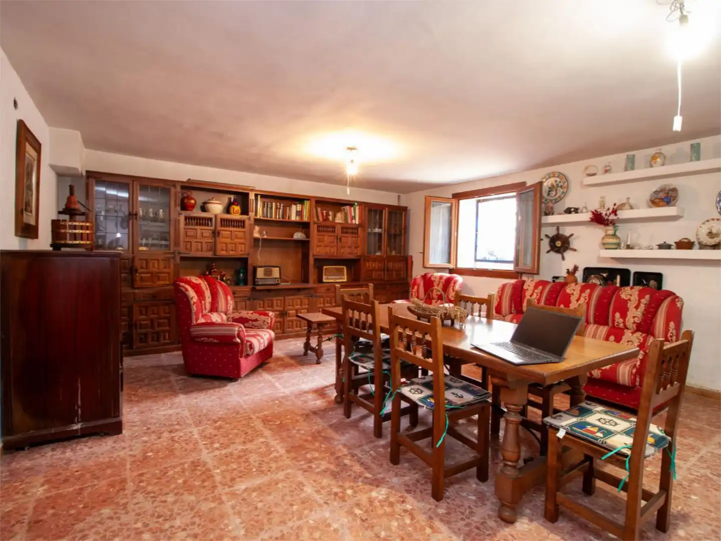 Casa o chalet en venta en Pueblo Sala de estar de Casa o chalet en venta en Pozuelo de Alarcón con Aire acondicionado, Calefacción y Parquet