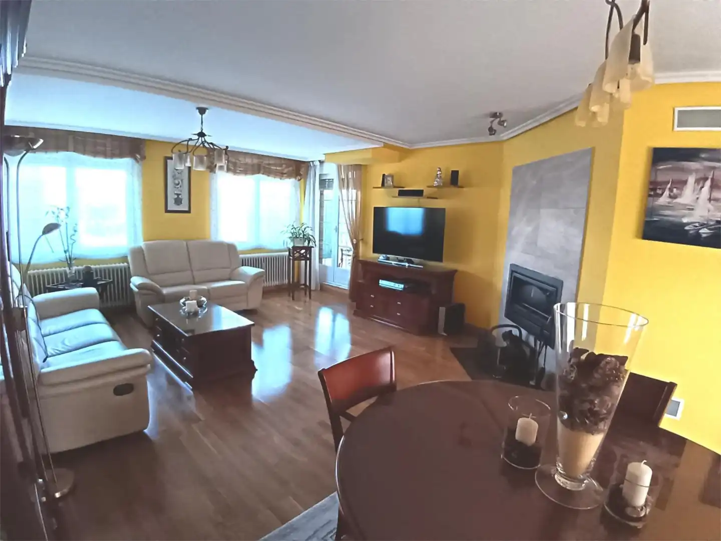 Casa adosada en venta en Calle Azorín, 5, Aldeatejada Sala de estar de Casa adosada en venta en Aldeatejada con Terraza y Balcón