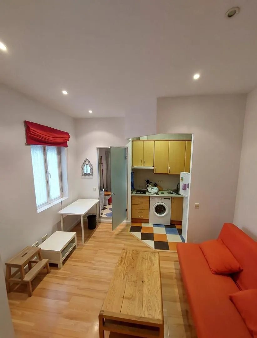 Estudi de lloguer a Calle de Jorge Juan, 57, Goya Cuina de Estudi de lloguer en Madrid Capital amb Aire condicionat