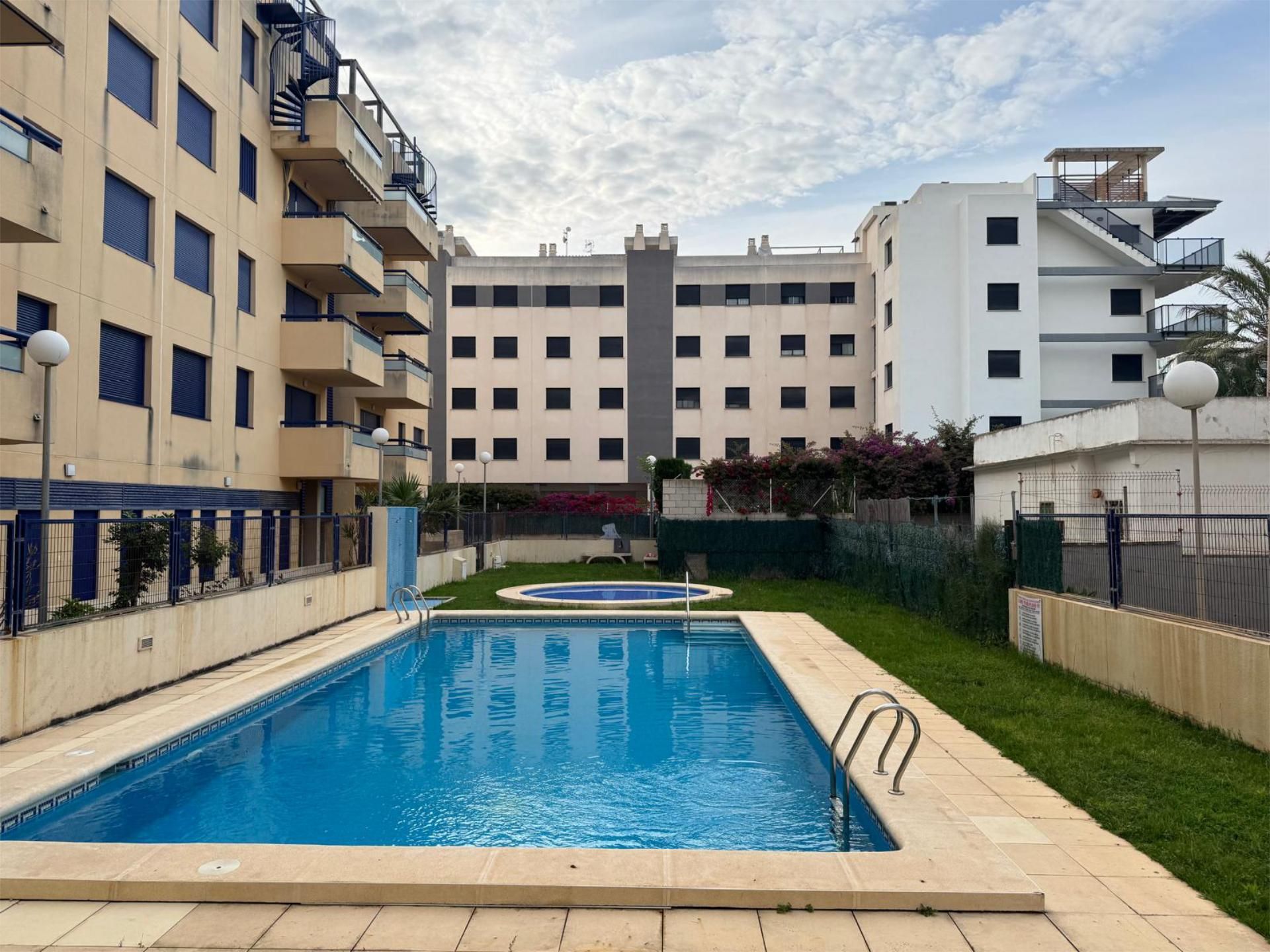 Swimming pool of Flat for rent in Bellreguard  with Air Conditioner, Heating and Private garden