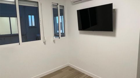 Foto 2 de Piso de alquiler en Calle Duquesa de Parcent, 8, Ensanche Centro - Puerto, Málaga Capital