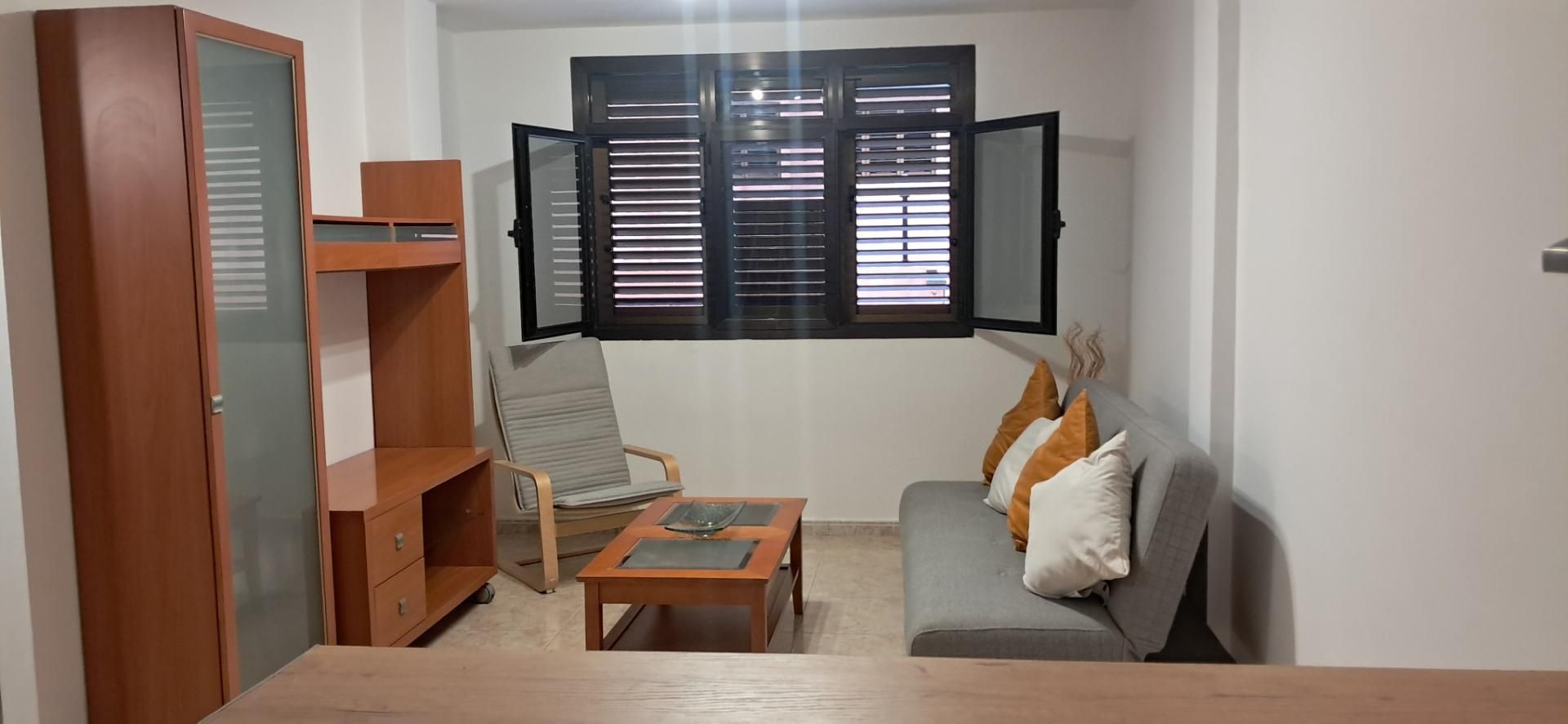 Flat for rent in Calle Adargoma, 51, Callejón del Castillo - El Calero - Las Huesas