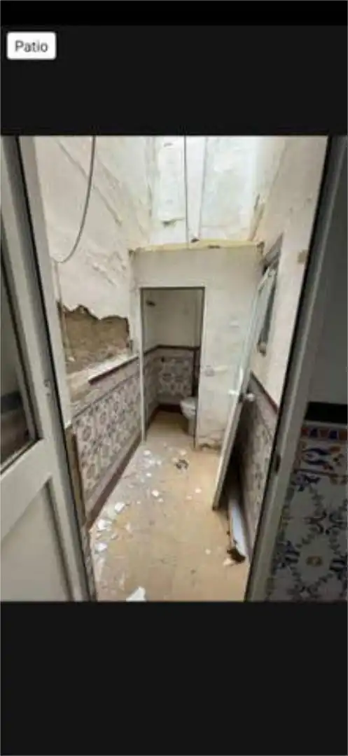 Bathroom of Houses for sale in Marchena  with Terrace and Storage room
