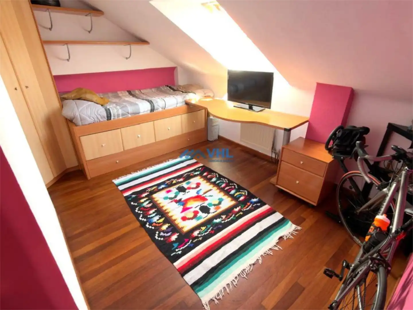 Habitación de Piso en venta en Castro-Urdiales con Calefacción, Parquet y Balcón