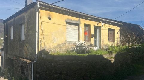 Foto 2 de Casa adosada en venta en Lugar Valencia Do Sil, 48, Vilamartín de Valdeorras, Ourense