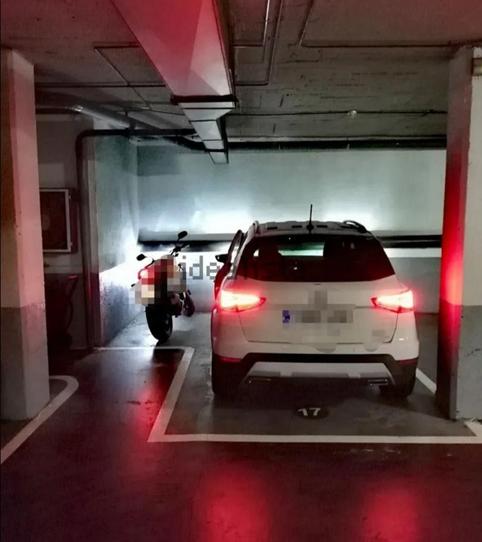 Foto 2 de Garaje de alquiler en Carrer de Pavia, 8, Sants,  Barcelona Capital