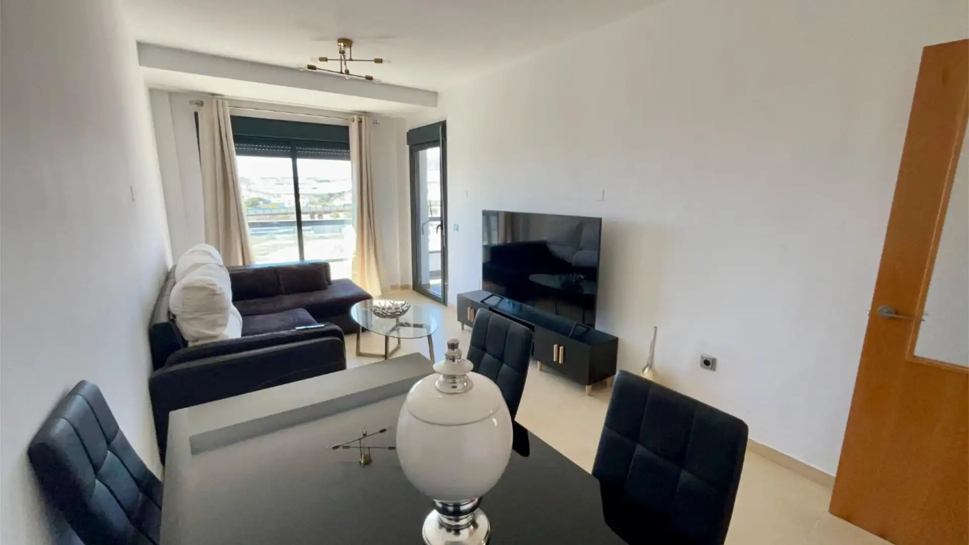 Sala de estar de Piso en venta en Roquetas de Mar con Aire acondicionado y Terraza