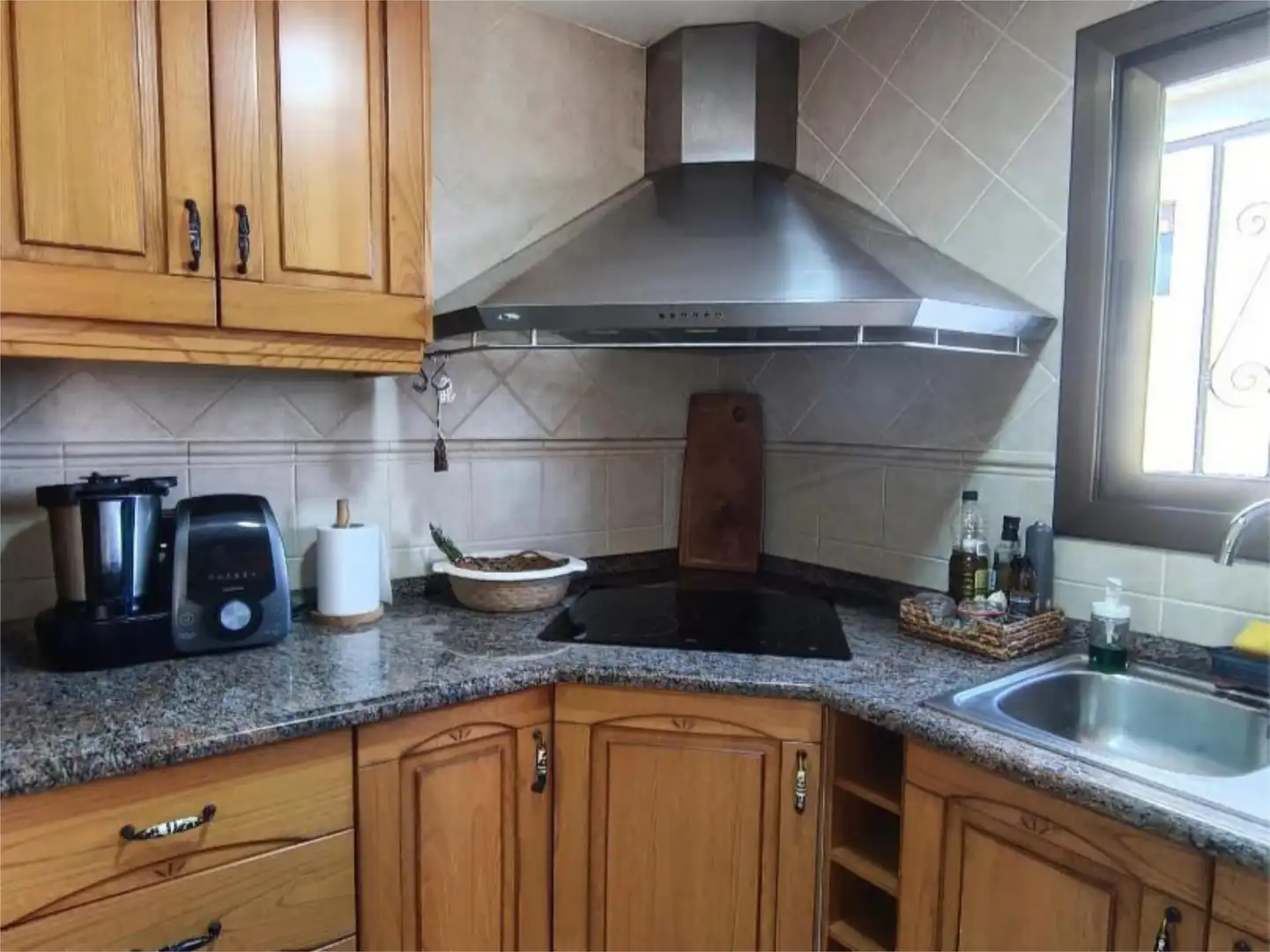Casa o xalet en venda a Carrer Retama, 100, Riudarenes Cuina de Casa o xalet en venda en Riudarenes amb Aire condicionat, Terrassa i Piscina