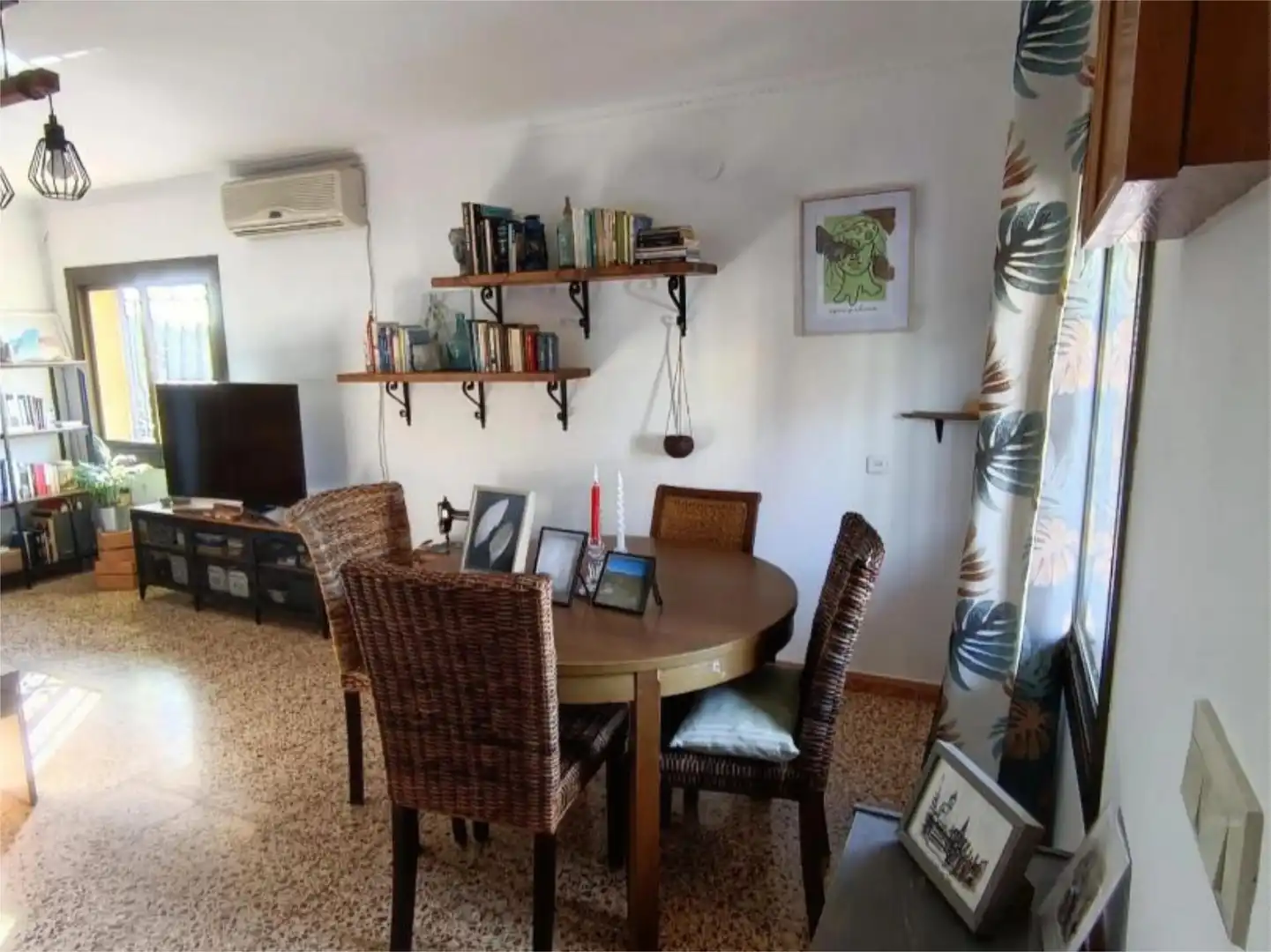 Casa o xalet en venda a Carrer Retama, 100, Riudarenes Menjador de Casa o xalet en venda en Riudarenes amb Aire condicionat, Terrassa i Piscina