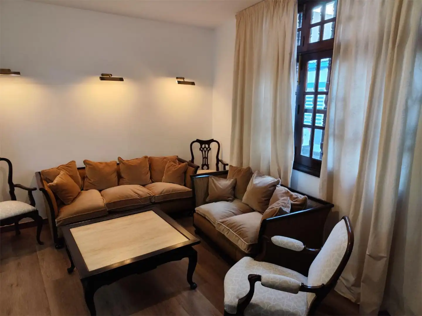Casa adosada en venta en Calle Padre José de Sosa, 10, Vegueta Sala de estar de Casa adosada en venta en Las Palmas de Gran Canaria con Terraza y Trastero