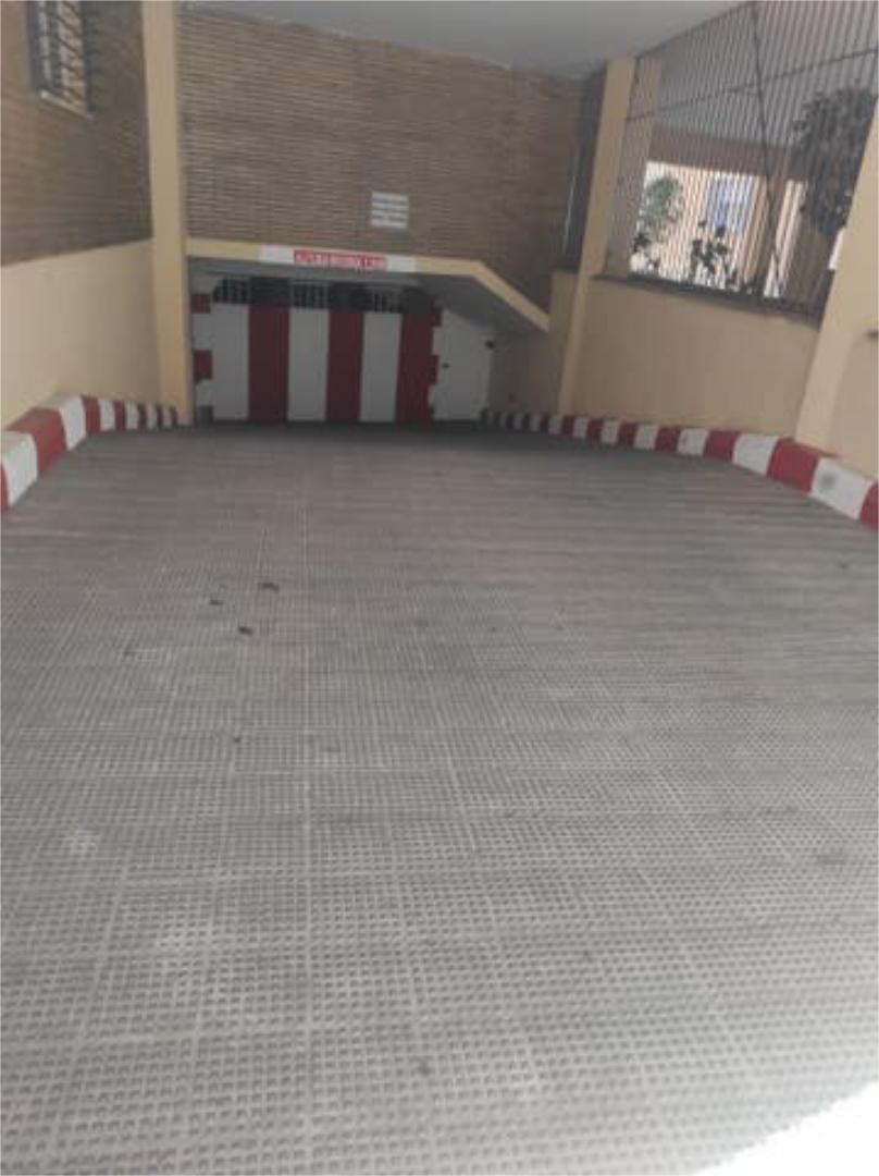 Aparcament de Garatge de lloguer en  Sevilla Capital