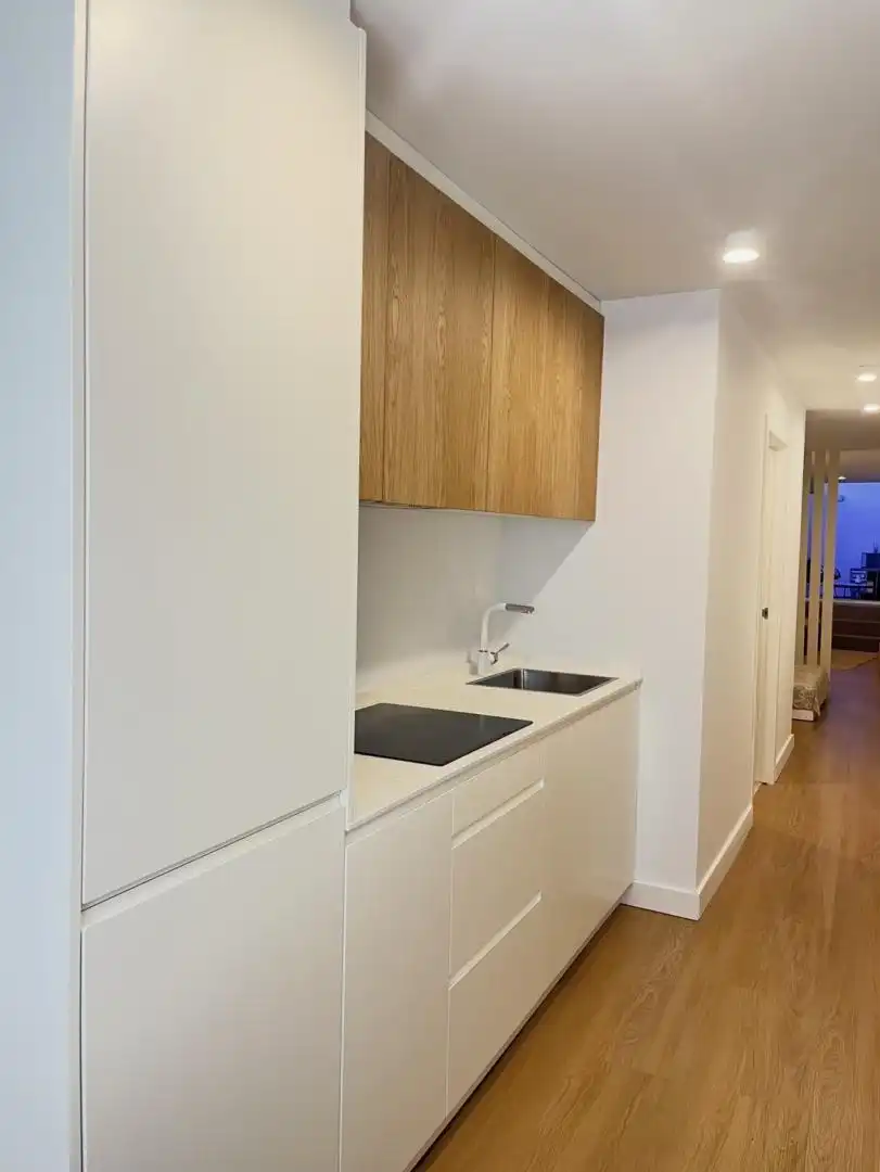 Küche von Wohnung zur Miete in A Coruña Capital  mit Heizung, Parkett und Möbliert