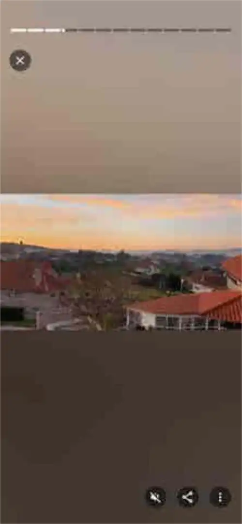 Casa adosada en venta en Valadares - Beade Vista exterior de Casa adosada en venta en Vigo con Terraza, Trastero y Piscina
