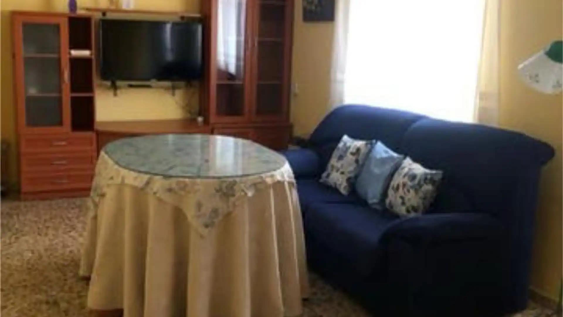 Living room of Flat for rent in Cáceres Capital  with Heating, Terrace and Furnished