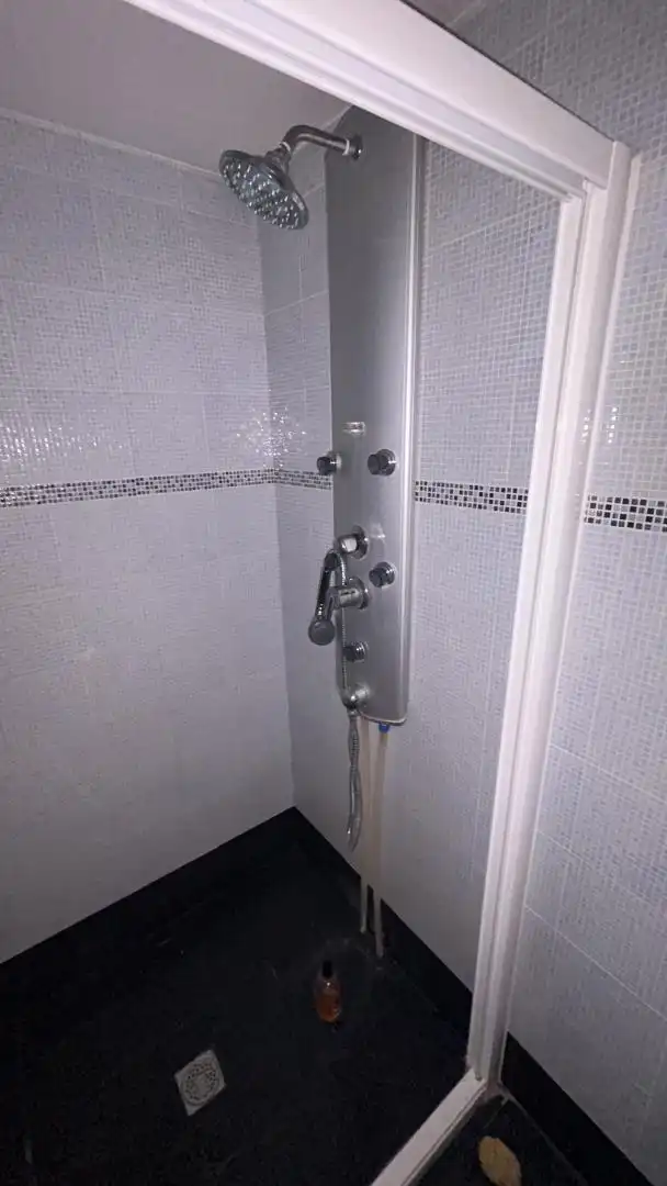 Baño de Piso en venta en Caspe con Aire acondicionado, Parquet y Amueblado