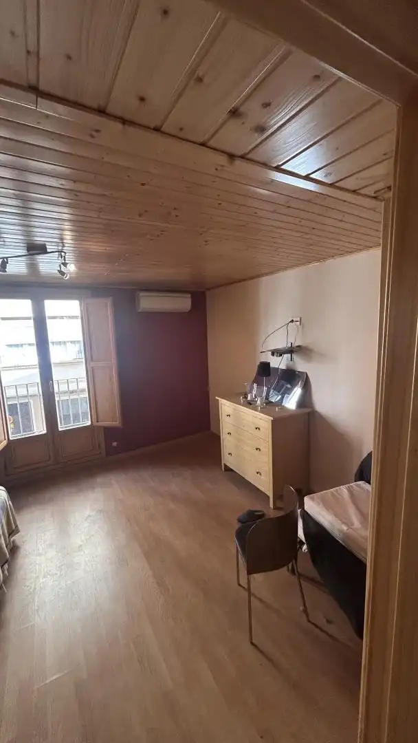 Habitación de Piso en venta en Caspe con Aire acondicionado, Parquet y Amueblado