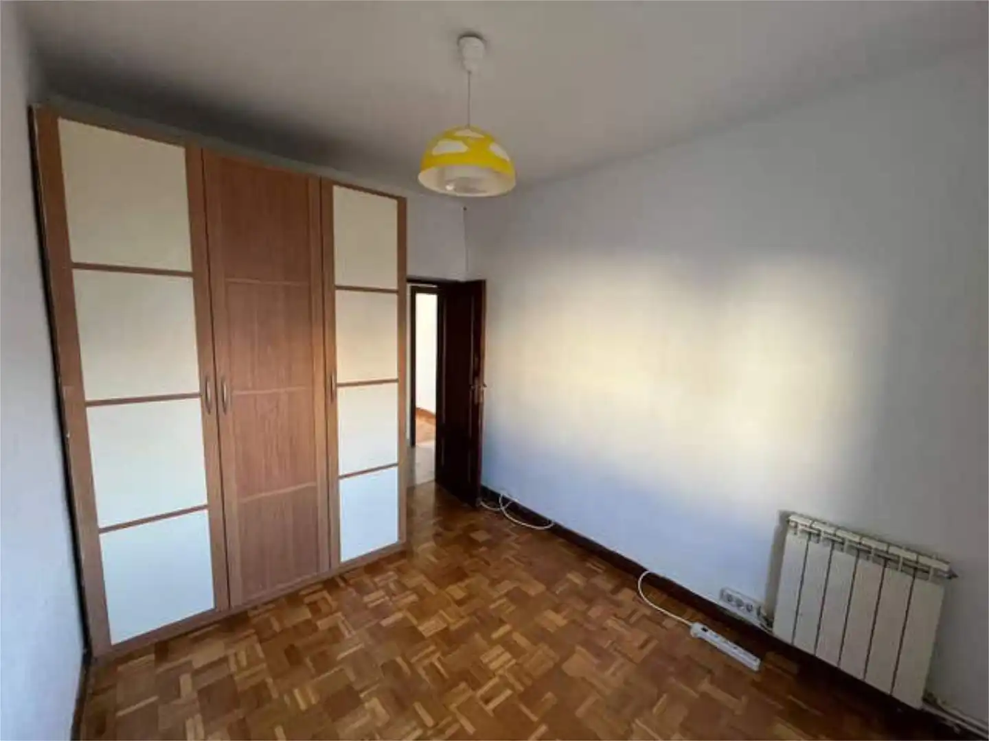 Piso en venta en Villava / Atarrabia Habitación de Piso en venta en Villava / Atarrabia