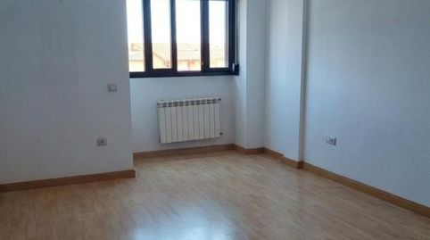 Photo 5 of Flat for rent in Calle Tomás Bretón, 40, Magán, Toledo