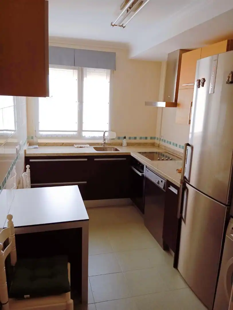 Flat for sale in Calle de Lola de la Fuente, 17, Sector 8 - Nueva Balastera Kitchen of Flat for sale in Palencia with Heating, Parquet flooring and Oven