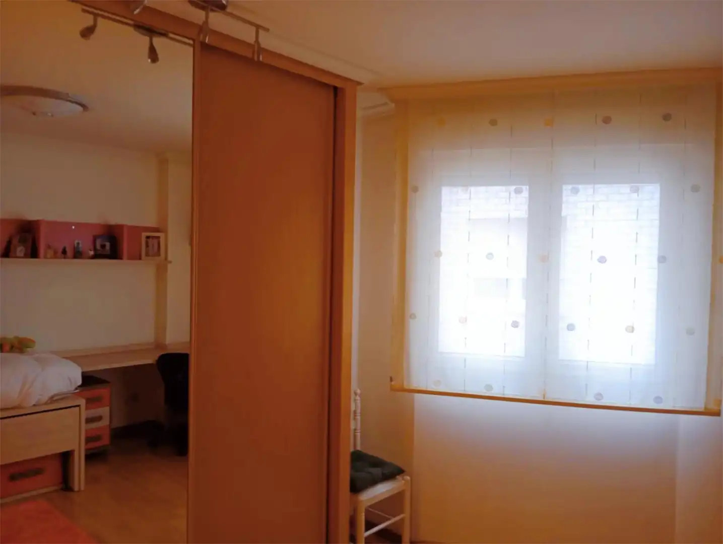 Flat for sale in Calle de Lola de la Fuente, 17, Sector 8 - Nueva Balastera Bedroom of Flat for sale in Palencia with Heating, Parquet flooring and Oven