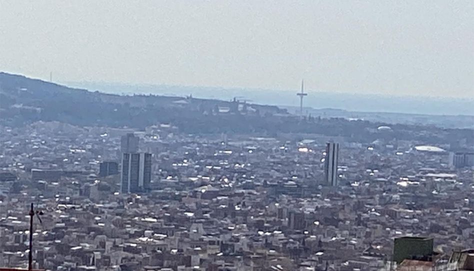 Piso en venta en Carrer de Mühlberg, 52, El Carmel, Barcelona Capital - imagen 1 Foto 1 de Piso en venta en Carrer de Mühlberg, 52, El Carmel, Barcelona Capital