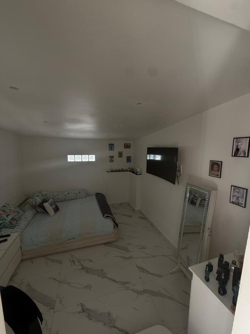 Planta baja en venta en Calle Otelo, 25, Torrevieja Habitación de Planta baja en venta en Torrevieja con Aire acondicionado y Piscina