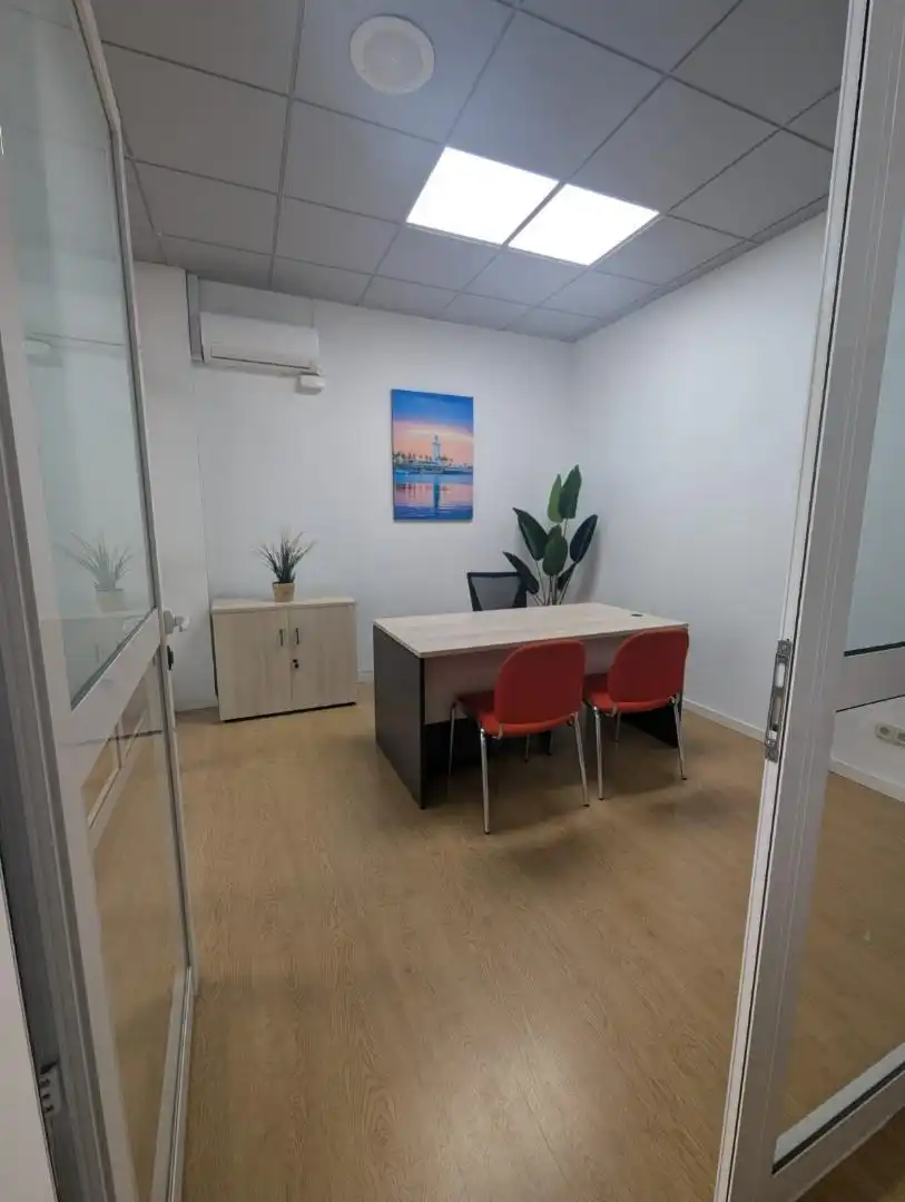 Oficina de alquiler en Málaga con Aire acondicionado y Internet