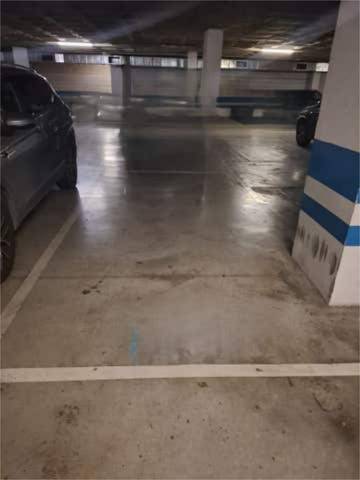 Garaje en Alquiler en La Buhaira