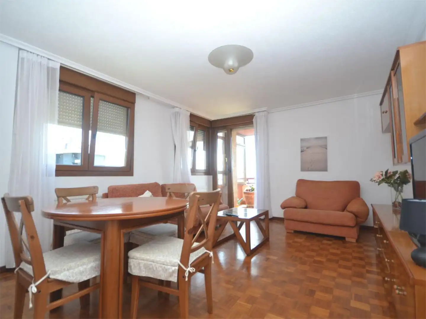 Living room of Flat for rent in Santander  with Heating, Private garden and Parquet flooring