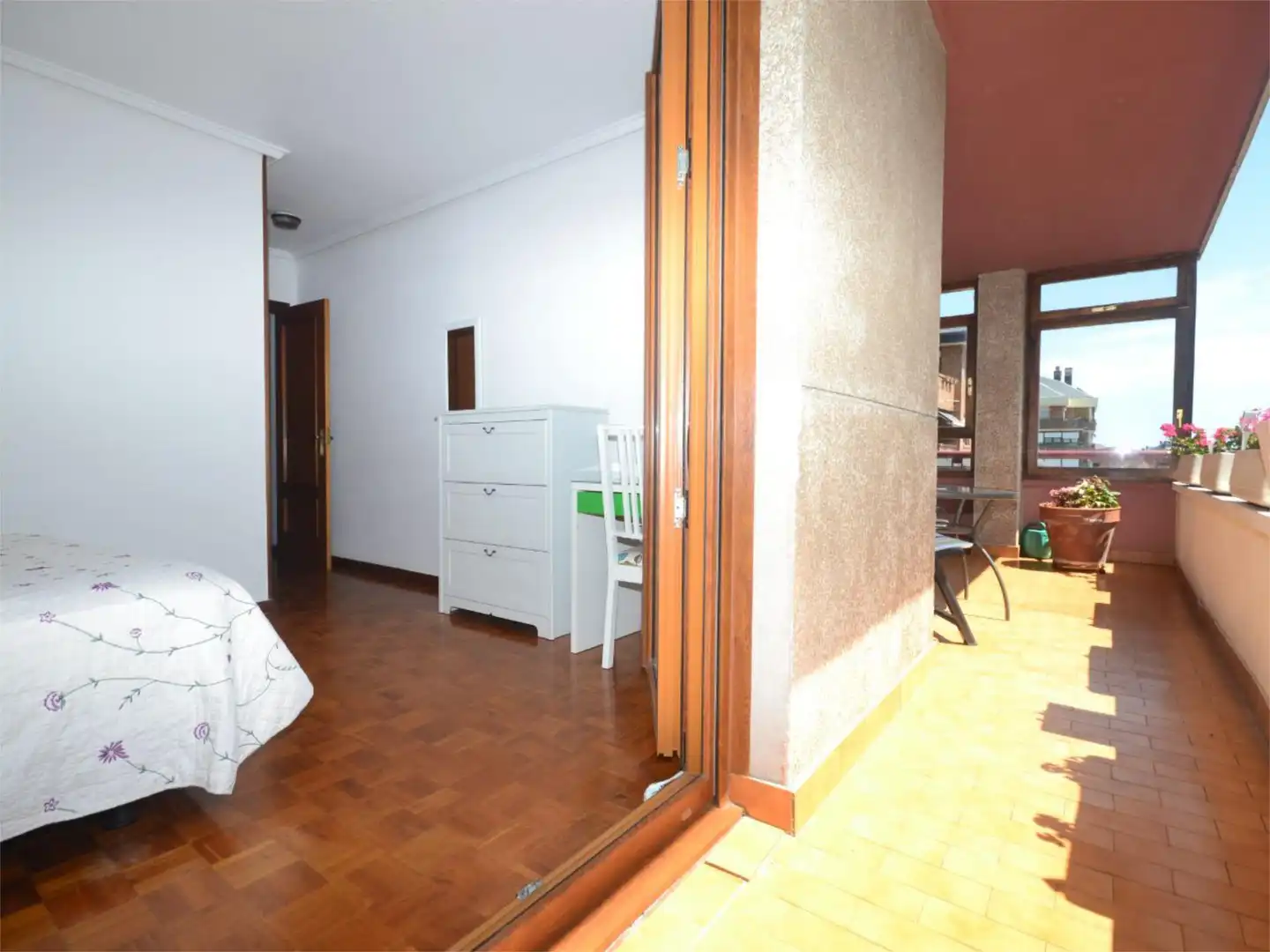 Flat for rent in Santander  with Heating, Private garden and Parquet flooring