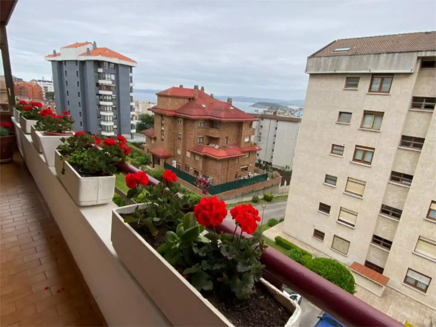 Balcony of Flat for rent in Santander  with Heating, Private garden and Parquet flooring