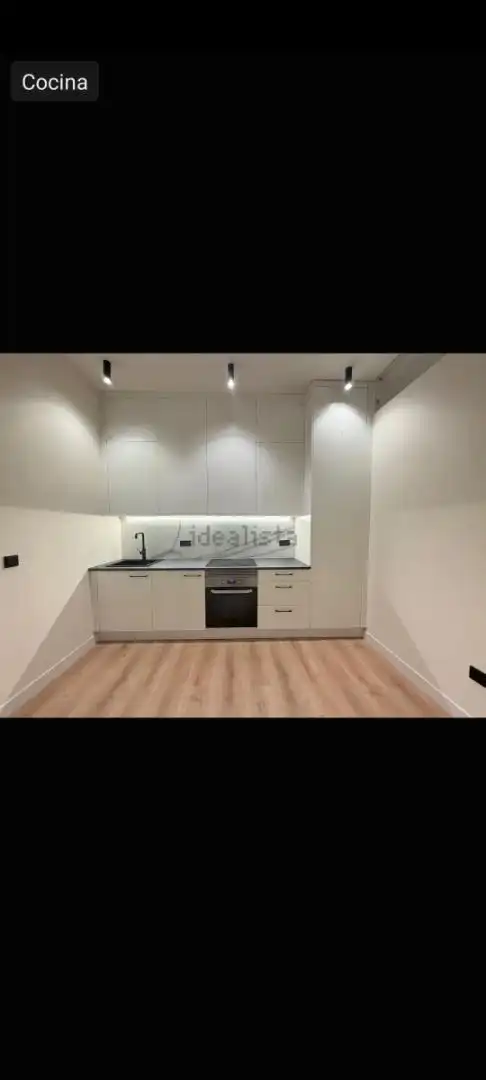 Flat for sale in Calle de Antonio López, Almendrales Kitchen of Flat for sale in Madrid with Heating, Oven and Community pool