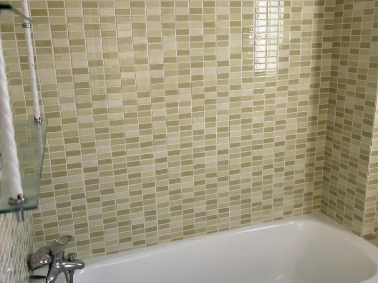 Bathroom of Houses for sale in Utrera  with Air Conditioner, Private garden and Terrace