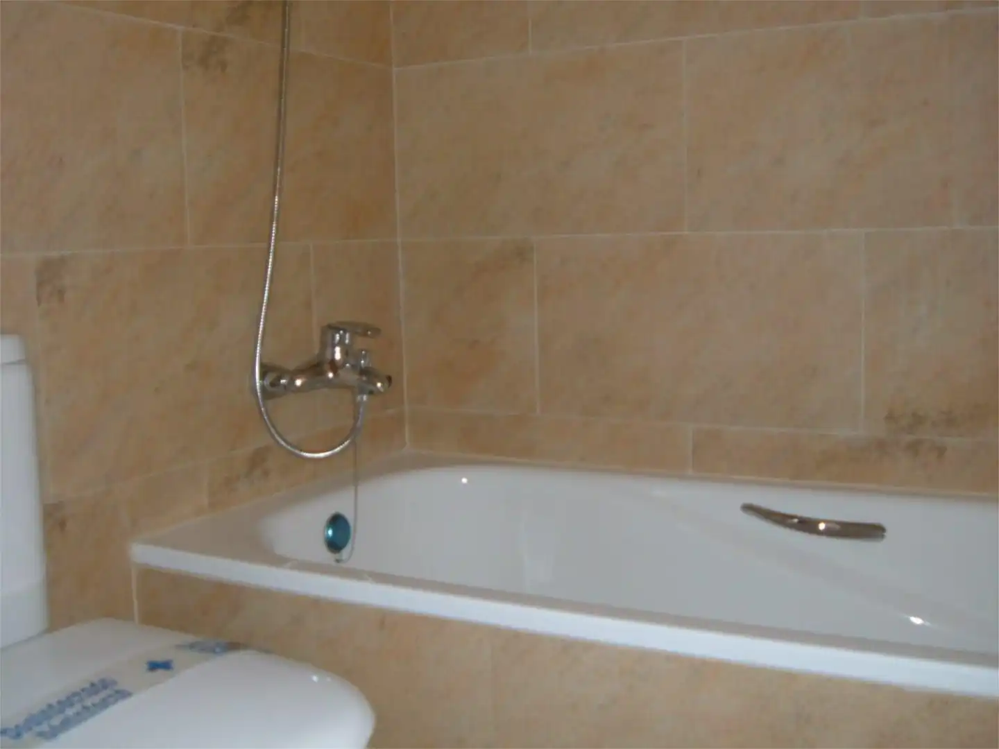 Bathroom of Houses for sale in Utrera  with Air Conditioner, Private garden and Terrace
