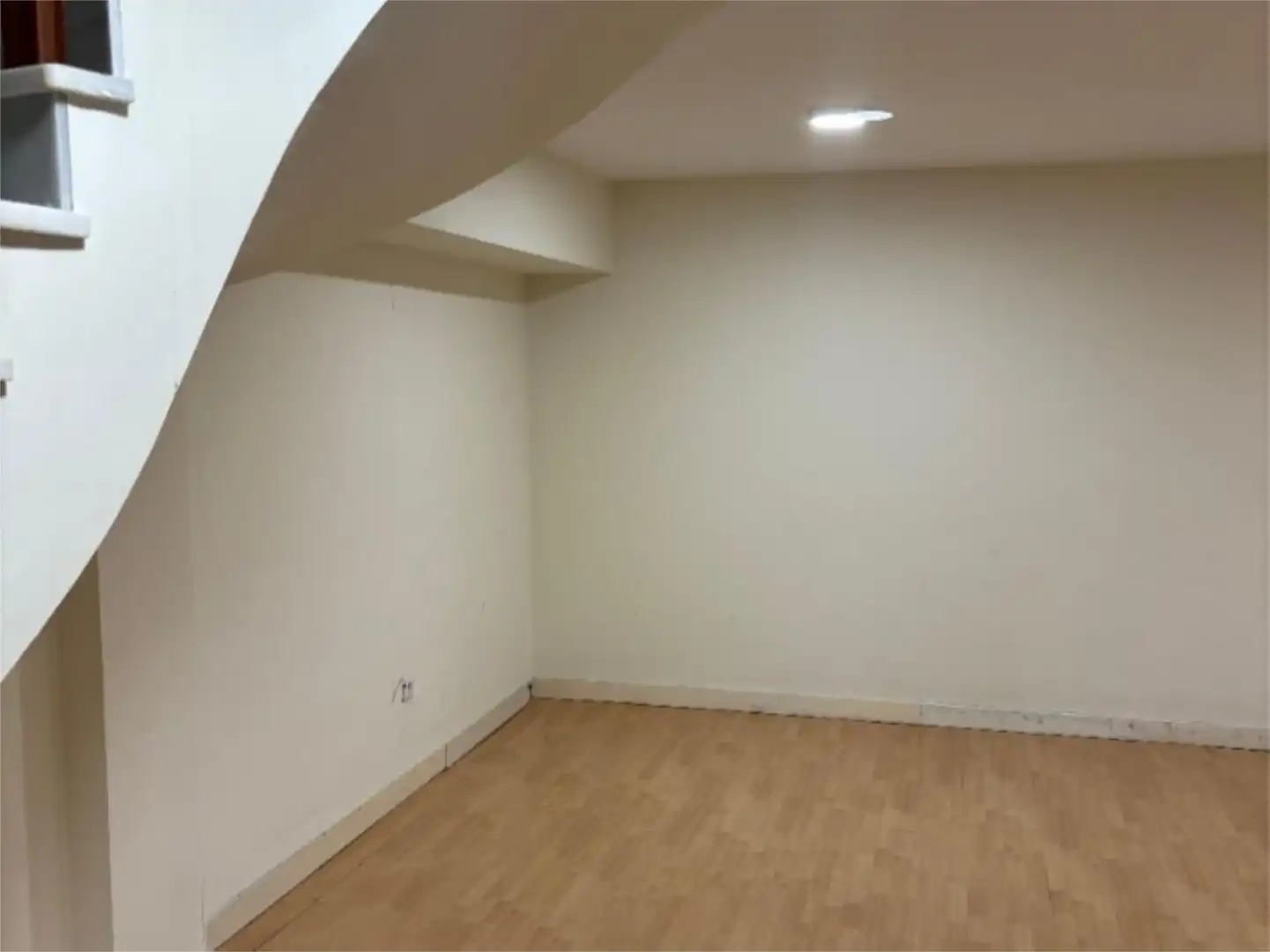 Houses for sale in Utrera  with Air Conditioner, Private garden and Terrace