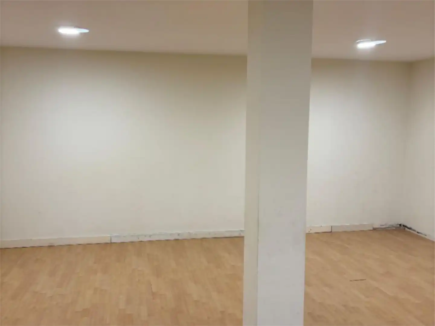 Houses for sale in Utrera  with Air Conditioner, Private garden and Terrace