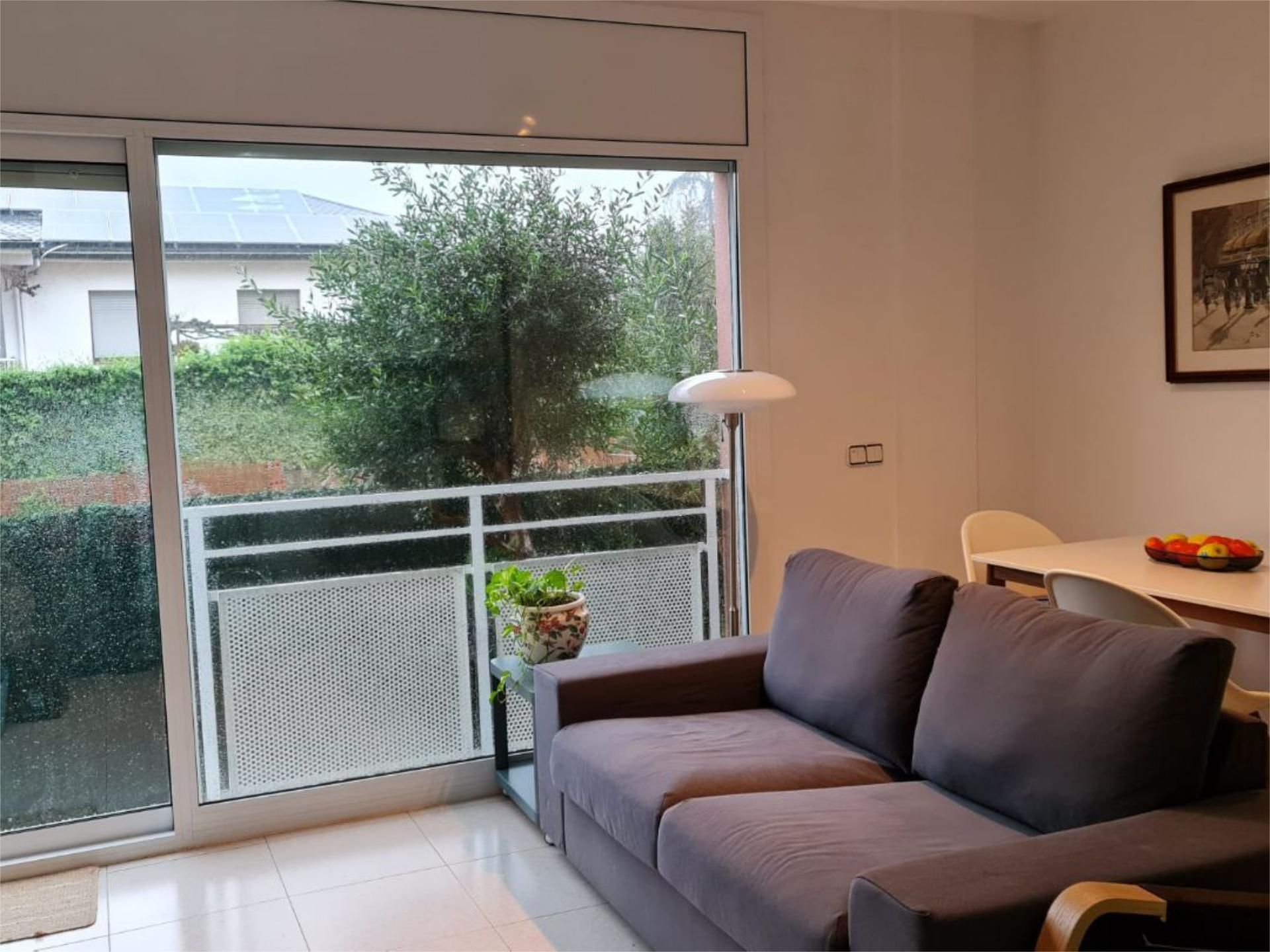 Sala d'estar de Pis de lloguer en Cardedeu amb Aire condicionat, Terrassa i Balcó