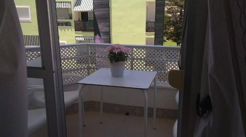 Foto 2 de Piso de alquiler en Calle V Centenario, 5, Centro - La Costilla, Rota