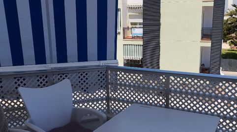 Foto 3 de Piso de alquiler en Calle V Centenario, 5, Centro - La Costilla, Rota