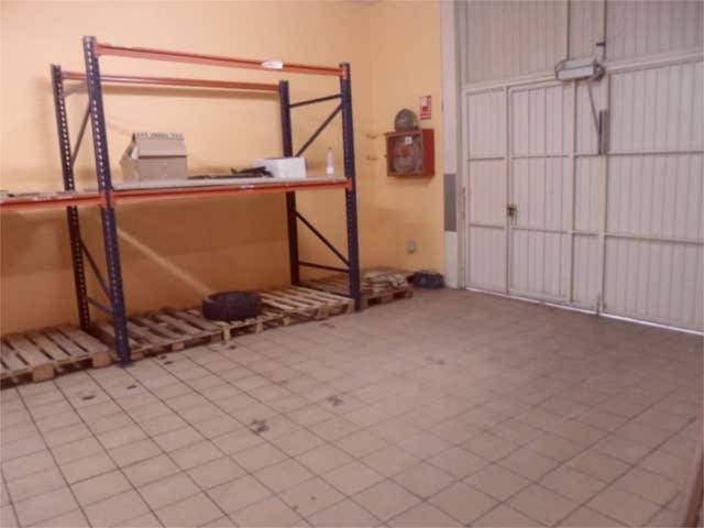 Local comercial en Alquiler en Campus Sur - Santa Marta